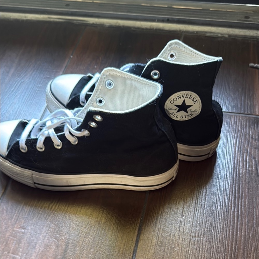 Converse platform Classic Black and White Sneakers